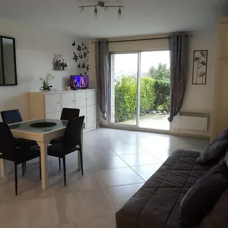 Appartement A 2 Pas De La Plage Erquy Exterior photo